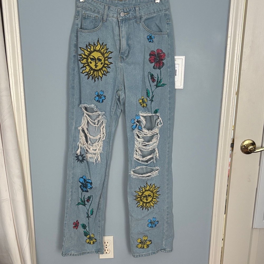 SHEIN Blue Jeans with Sun and Floral design